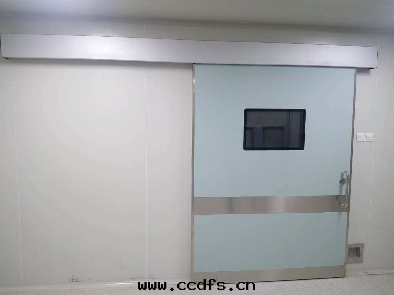 平頂山(shān)醫院(yuàn)型材醫用(yòng)門(mén)