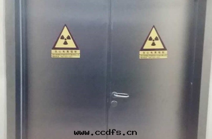 90度(dù)双(shuāng)開(kāi)手(shǒu)動(dòng)铅門(mén)